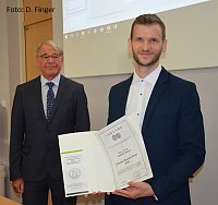 Schon auf dem Festkolloquium am 12.10.2018 erhielt Dr. Andreas Maurer aus dem Fachbereich Pflanzenzüchtung den Theodor-Roemer-Preis 2018.