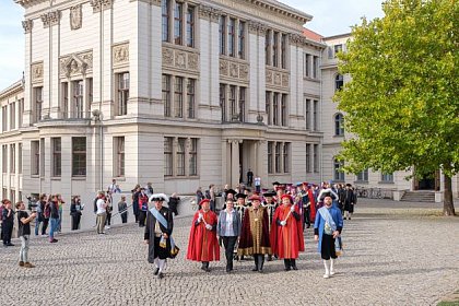 Traditional parade of the Academic Senate. Photo: Maike Glöckner